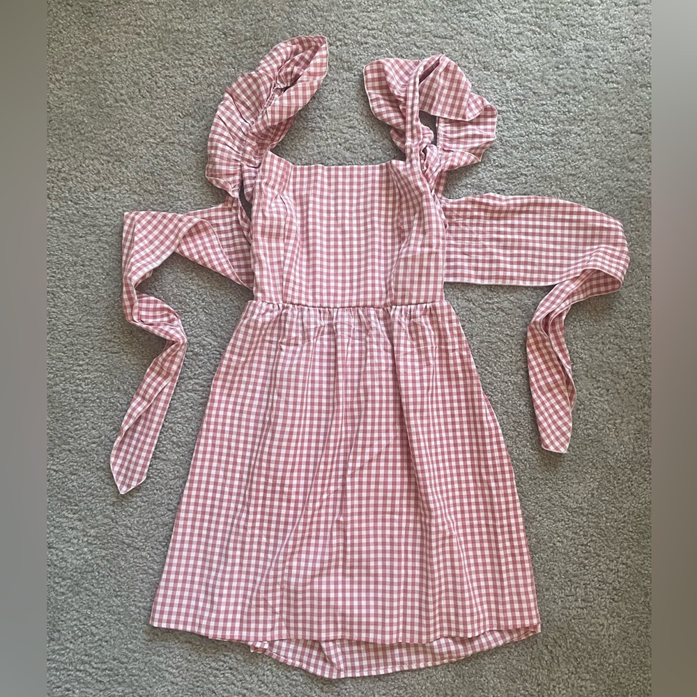 Pink women’s dress